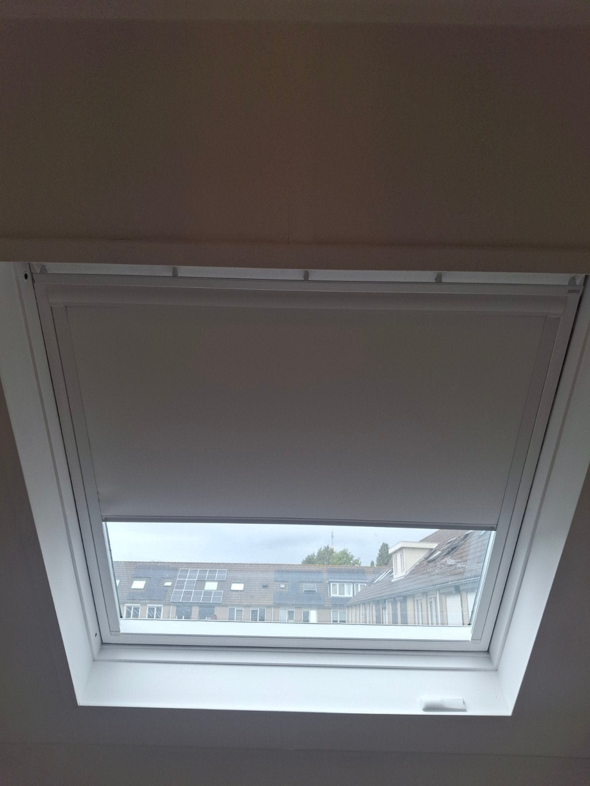 2 x verduisterd rolgordijn wit voor velux GGL 808/UK08, Ophalen, Rolgordijn, Verduisterend, Wit