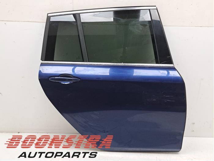 Portier 4Deurs rechts-achter van een BMW 2-Serie (C10), Gebruikt, -, Deur, -