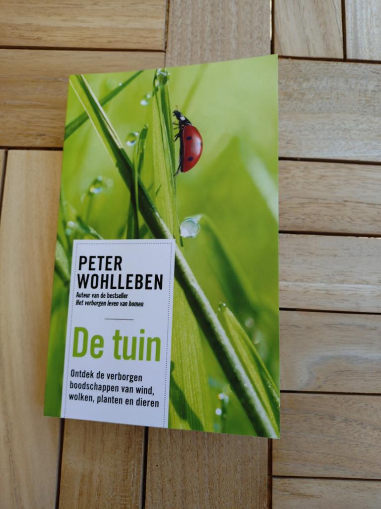 De Tuin - Peter Wohlleben, Boeken, Ophalen of Verzenden, Zo goed als nieuw, Peter Wohlleben, Tuinieren en Tuinplanten