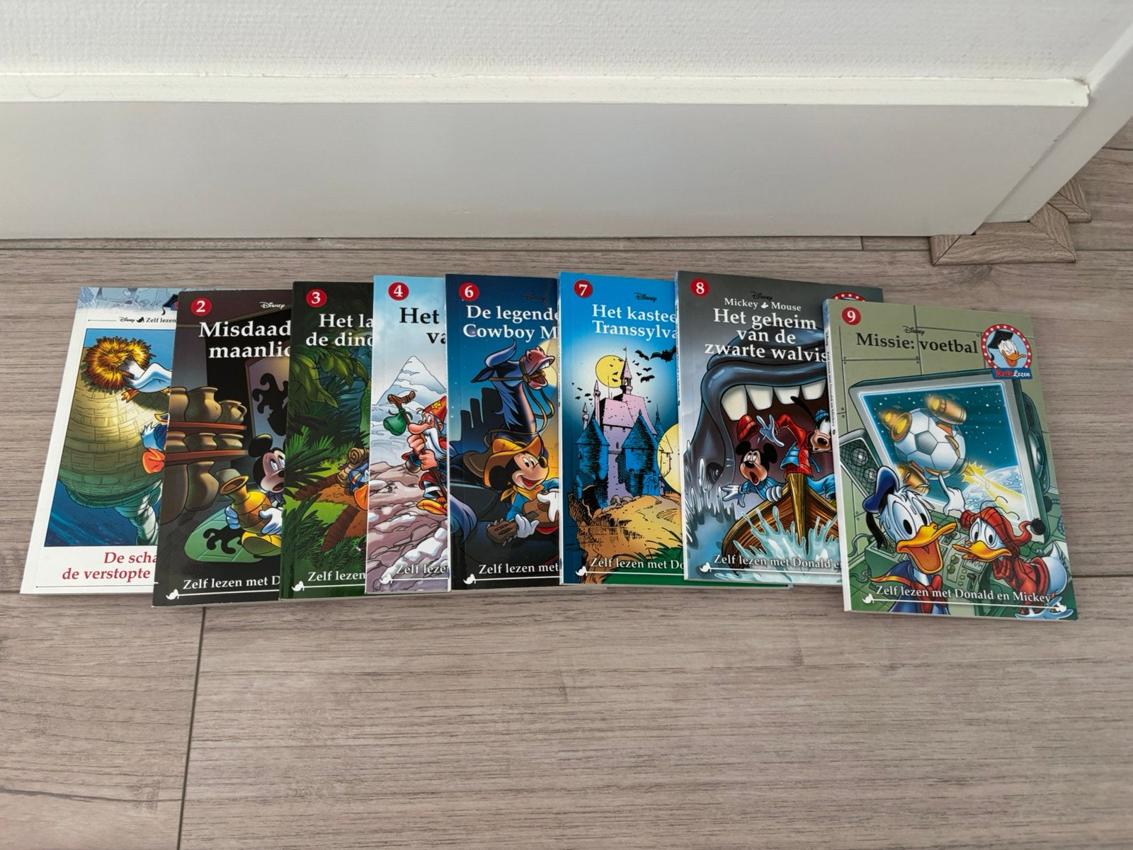 Diverse Donald duck pockets en leesbladen, Meerdere comics, Ophalen of Verzenden, Zo goed als nieuw, Europa