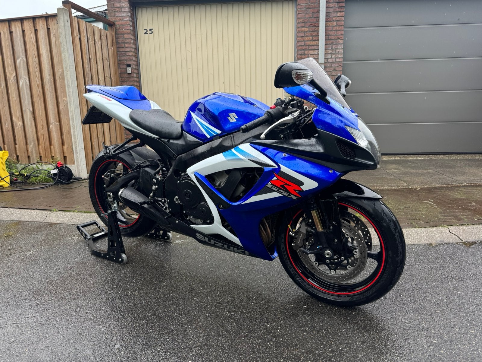 Suzuki gsxr 750 k7 gsx r gsx-r 750, Motoren, 750 cc, Occasion, 4 cilinders, Motorrijbewijs A