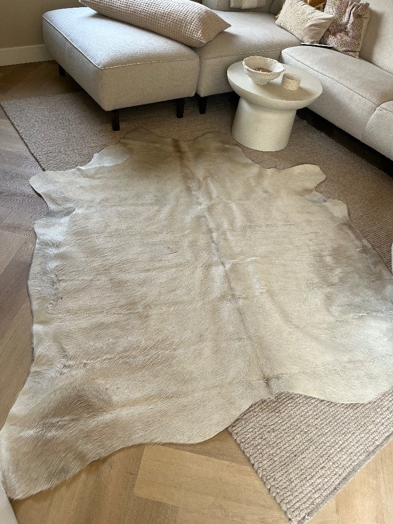 Koeienkleed wit/creme, Ophalen, Wit, 150 tot 200 cm, 200 cm of meer