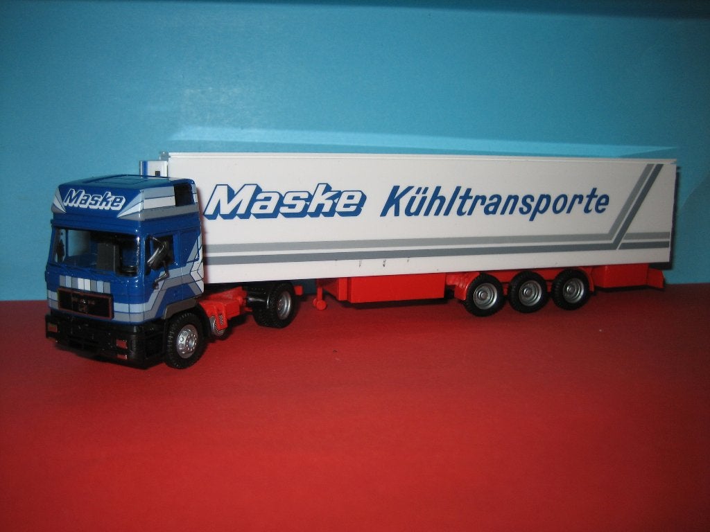Maske  Kuhltransport  MAN met oplegger  AWM, Hobby en Vrije tijd, Modelauto's | 1:87, Ophalen of Verzenden, Zo goed als nieuw