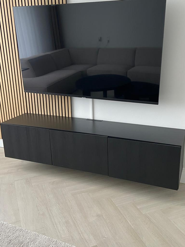 Te koop: Zwart dressoir - bieden vanaf €100, Huis en Inrichting, Ophalen, 25 tot 50 cm, 150 tot 200 cm