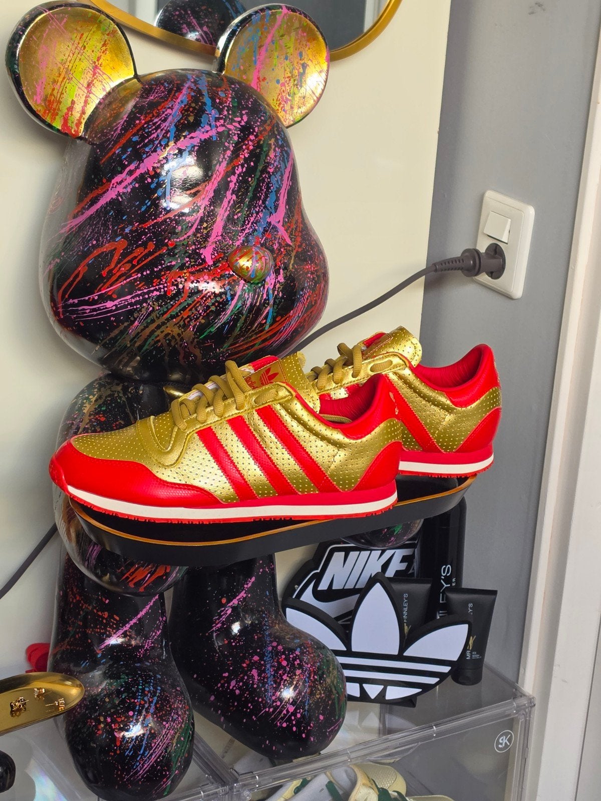 Adidas Galaxy OG Sneakers Goud Rood Maat 42, Overige kleuren, Nieuw, Ophalen of Verzenden, Sneakers of Gympen