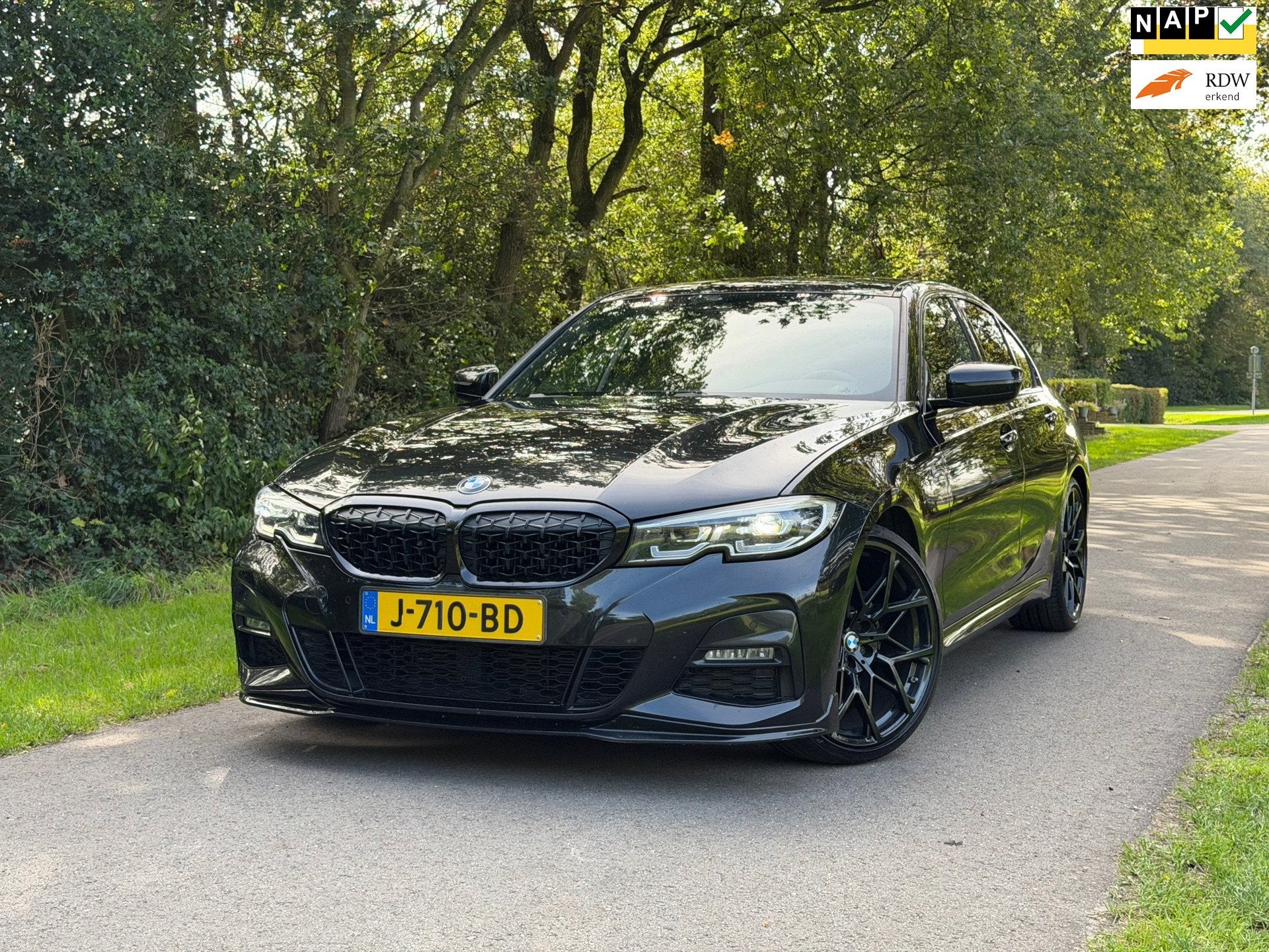 BMW 3-serie 318i High Executive Edition | M-Pakket + Vol-Led, Auto's, Automaat, 1998 cc, Achterwielaandrijving, Gebruikt