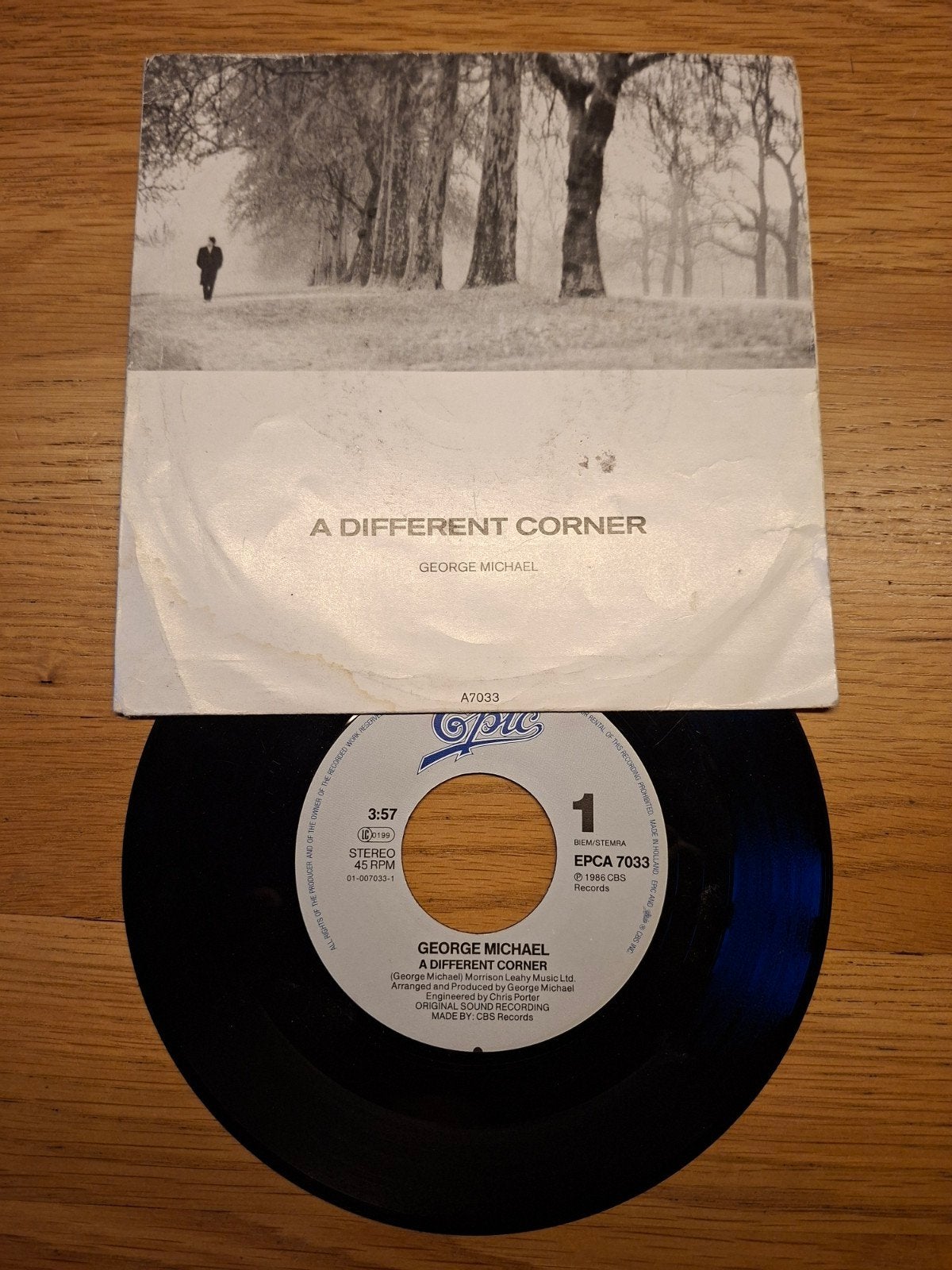 George Michael - A Different Corner (7 inch vinyl single), Cd's en Dvd's, Vinyl Singles, Gebruikt, 7 inch, Ophalen of Verzenden