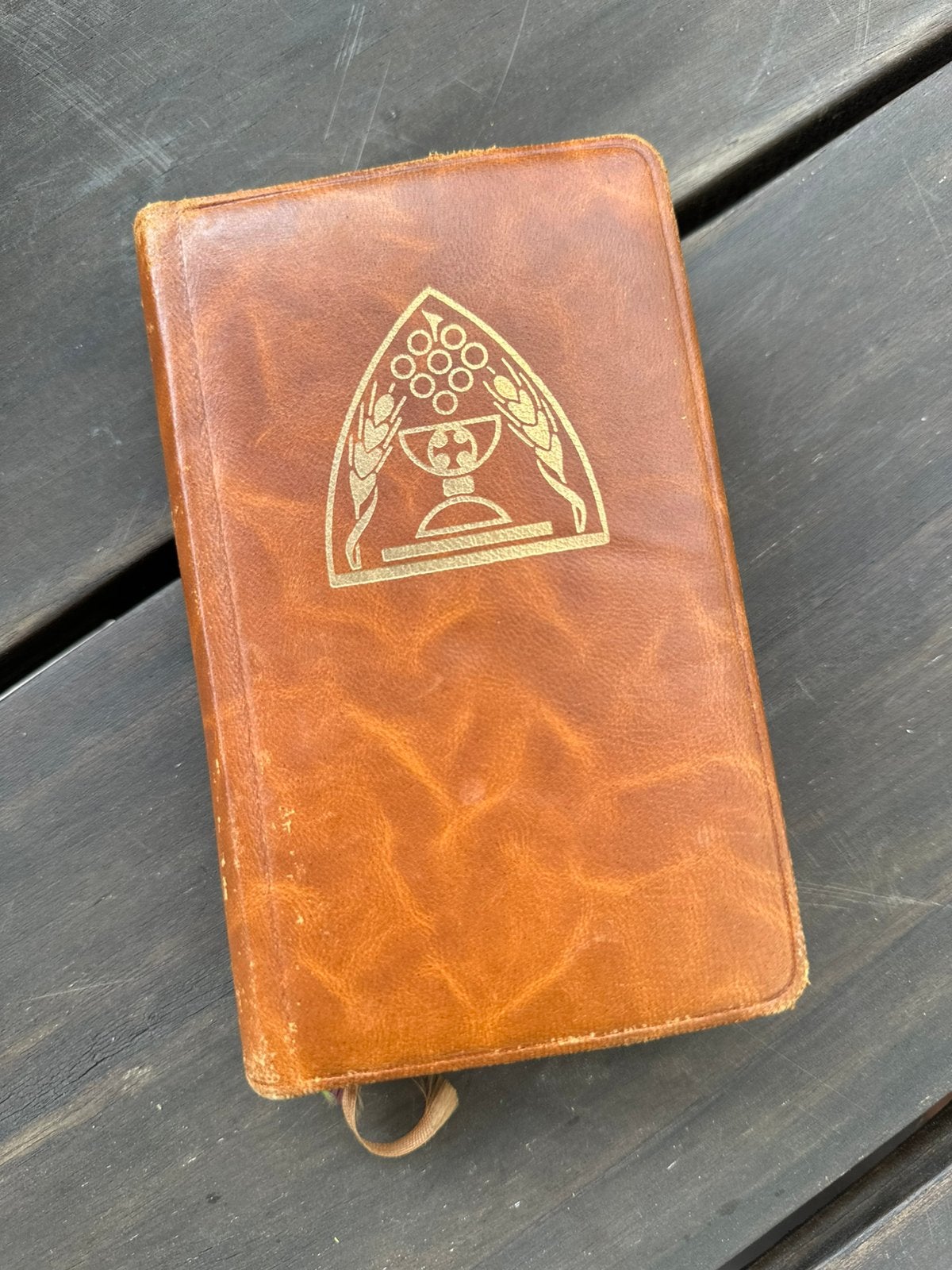 Schitterend dagmissaal Brepols 1957, rits, goudsnede, linten, Ophalen of Verzenden, Zo goed als nieuw, Boek, Christendom | Katholiek