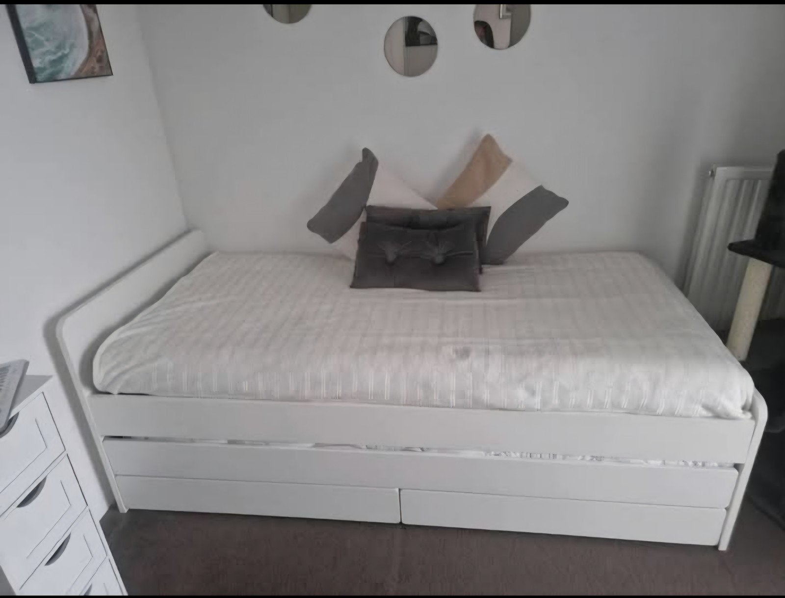 Dubbel eenpersoonsbed inclusief matrassen en netten, Ophalen, Zo goed als nieuw, Eenpersoons, 90 cm