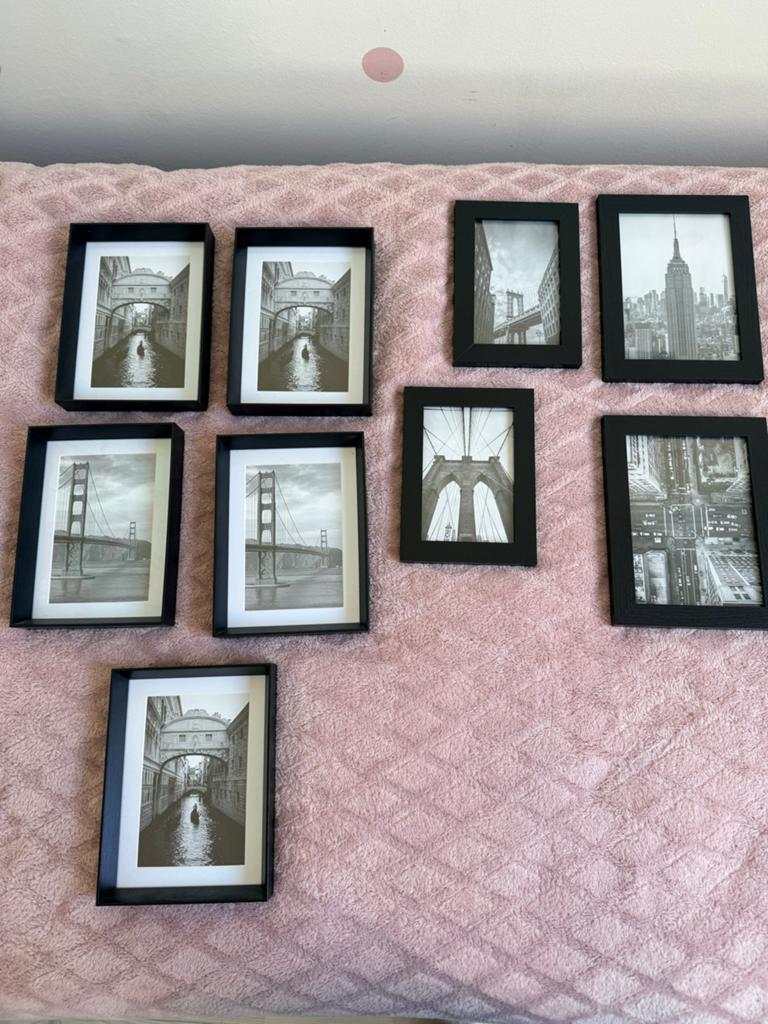 Set van 9 schilderijtjes met stadsafbeeldingen, Ophalen of Verzenden, Gebruikt, Minder dan 50 cm
