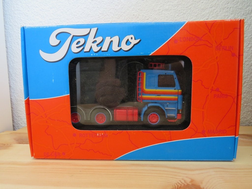 Scania LB 142 Tekno, Hobby en Vrije tijd, Modelauto's | 1:50, Ophalen, Nieuw, Bus of Vrachtwagen, Tekno