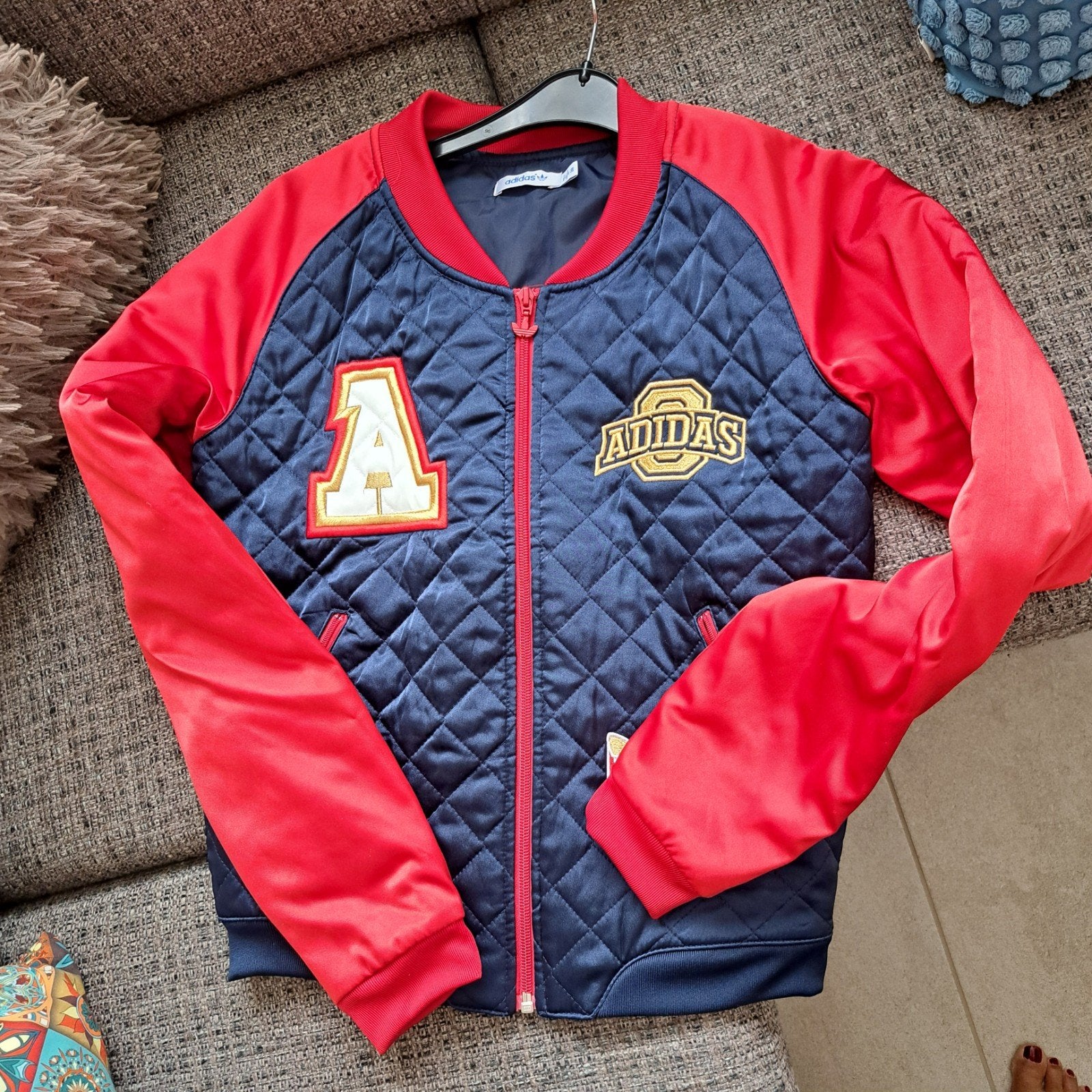 Dames Adidas Jas, Maat M, Ophalen, Nieuw