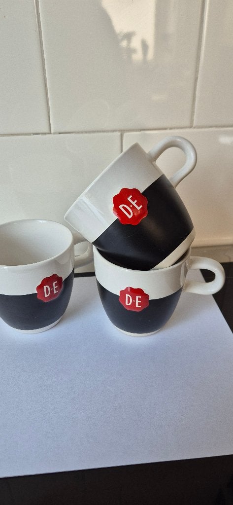 12 cappuccino / chocomel mokken DE met zwarte krijtstreep, Ophalen, Nieuw, Overige stijlen, Kop(pen) en/of Schotel(s)
