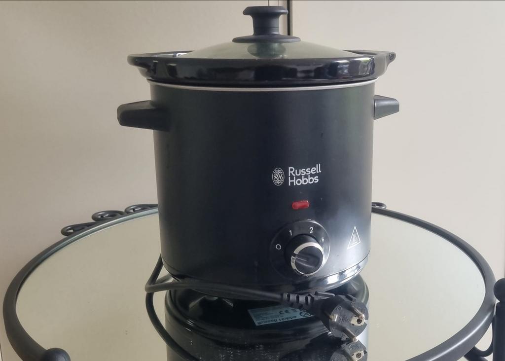 Russell Hobbs Slowcooker - Compact en Efficiënt, Ophalen, Zo goed als nieuw