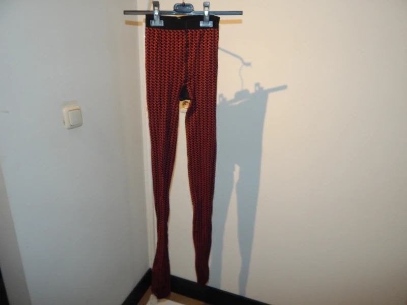 Wolford najaars panty roest tint met zwart apart printje L, Wolford, Panty, Meerkleurig, Verzenden