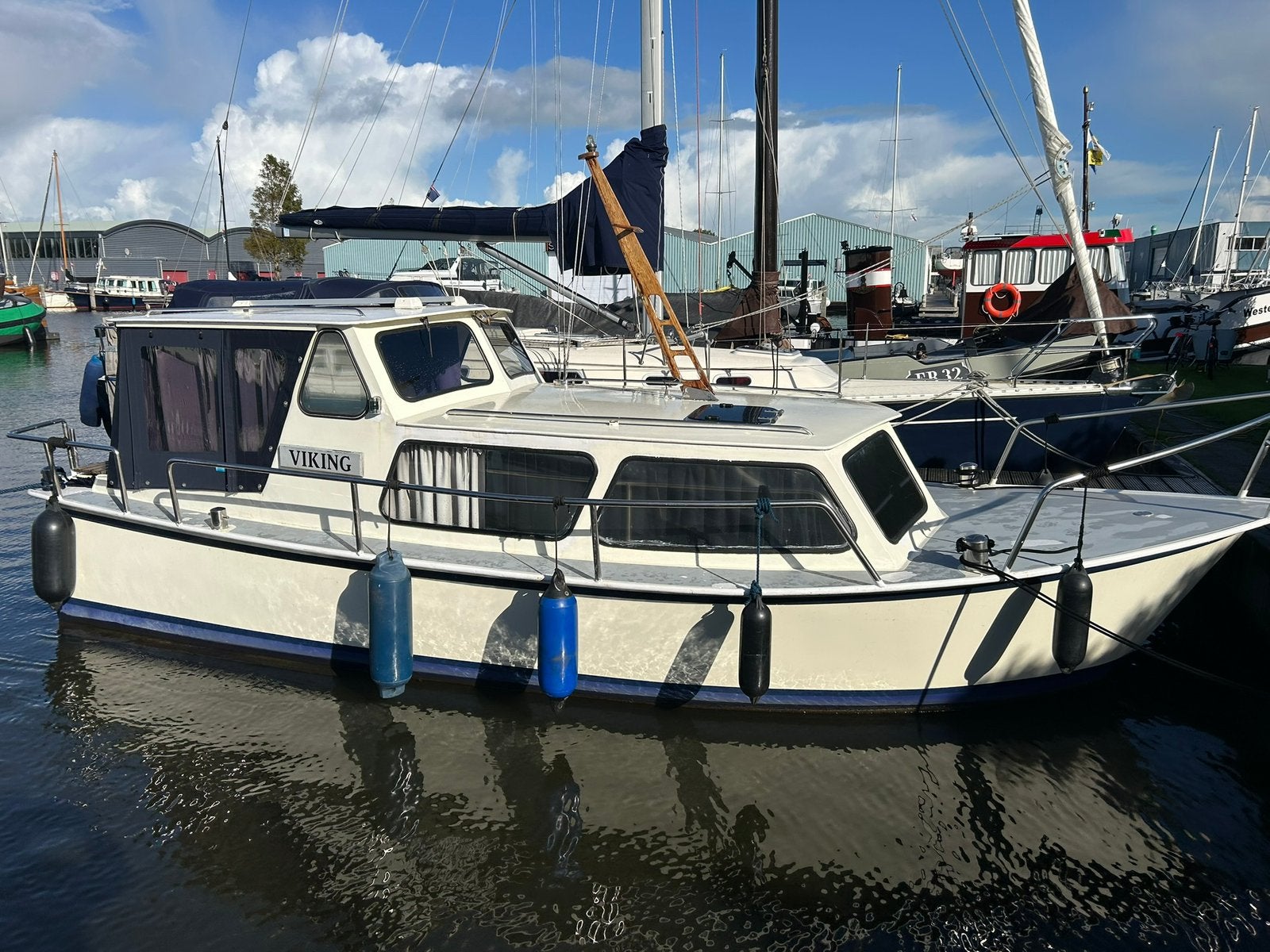 Kajuitboot Cascaruda 800 en 3 cilinder diesel en boegschroef, Watersport en Boten, Ophalen, Wettersport1 @gmail.com, Gebruikt