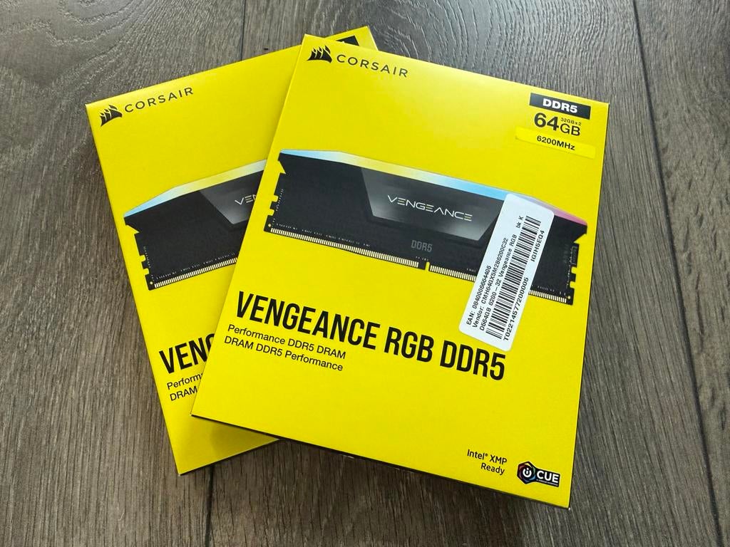 128GB - 2x Corsair Vengeance RGB DDR5 RAM 64GB 6200MHz kit, Nieuw, Ophalen of Verzenden, Desktop, DDR5