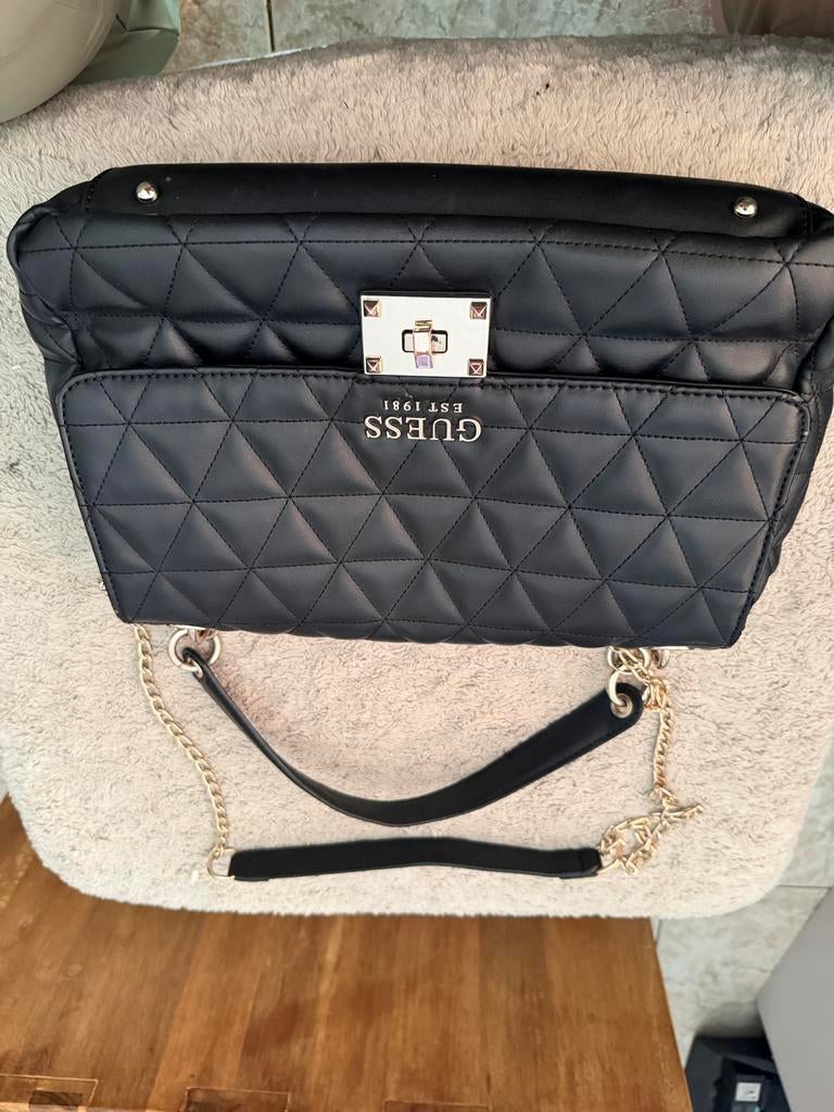 Tas guess, Sieraden, Tassen en Uiterlijk, Tassen | Damestassen, Ophalen of Verzenden, Zo goed als nieuw, Zwart, Handtas