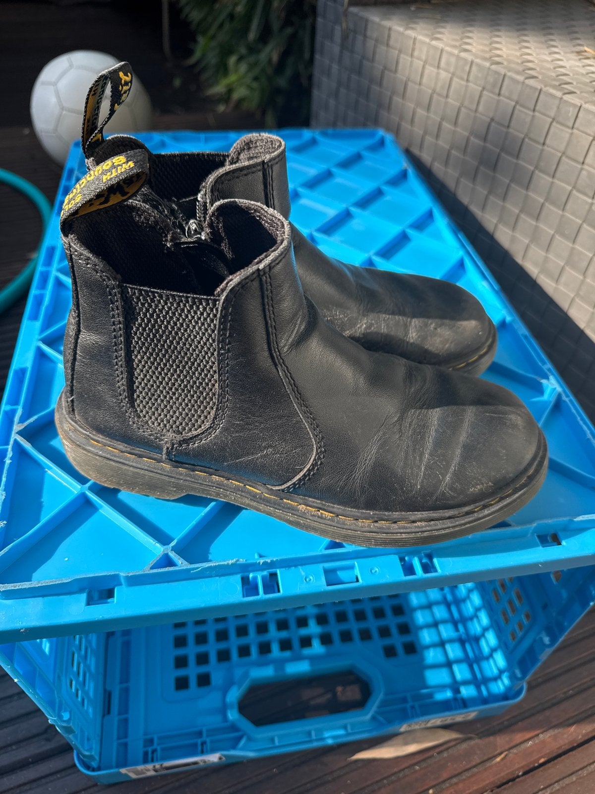 Dr. Martens laarzen maat 34 - Ritssluiting defect, Kinderen en Baby's, Kinderkleding | Schoenen en Sokken, Ophalen of Verzenden