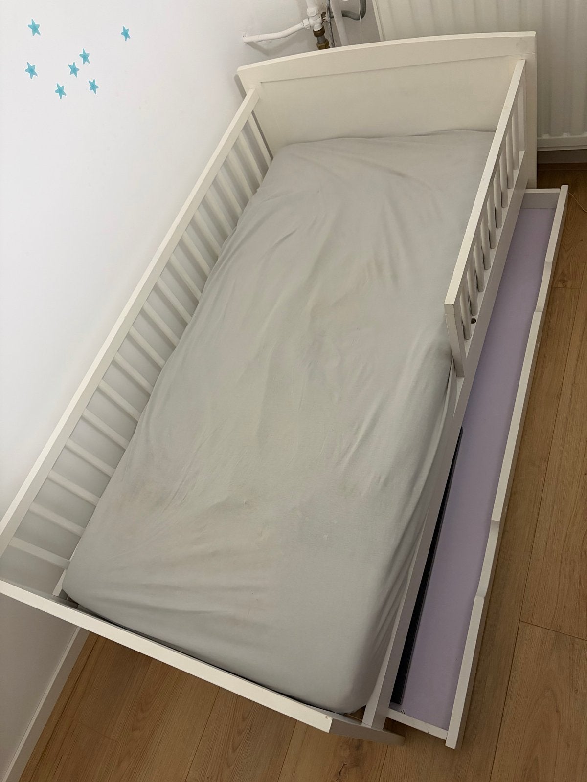 Peuterbedje met opberglade, Kinderen en Baby's, Kinderkamer | Bedden, Ophalen, Gebruikt, 70 tot 85 cm, 140 tot 160 cm