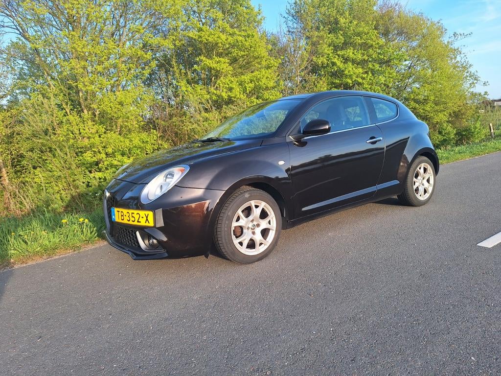 Alfa Romeo MiTo 1.4 16V 2009 Zwart, Auto's, Voorwielaandrijving, Stof, Zwart, 1055 kg