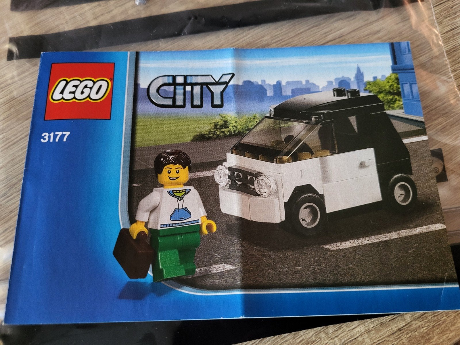 Lego City 3177 Kleine Auto met Minifiguur (geen doos), Ophalen of Verzenden, Gebruikt, Overige merken