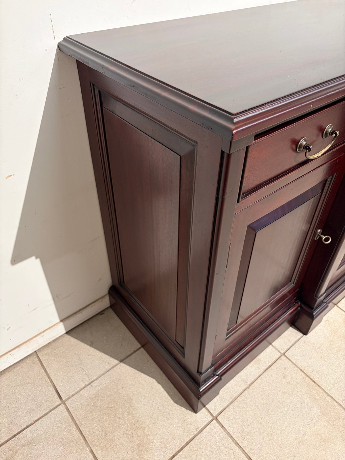 Massief Mahonie Dressoir met Breekfrond, Laden en Deuren, Antiek en Kunst, Ophalen