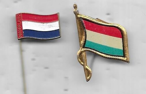 2 X NEDERLANDSE VLAG SPELDEN, Diversen, Vlaggen en Wimpels, Verzenden, Gebruikt