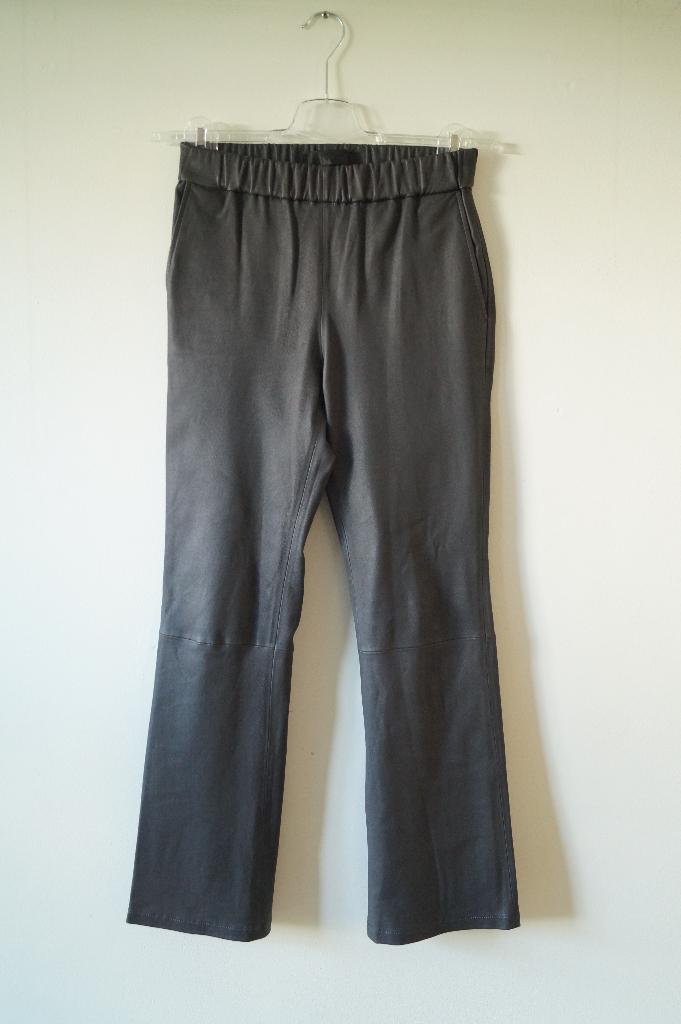 ENES Leren Broek Maat 36, Kleding | Dames, Broeken en Pantalons, Zo goed als nieuw, Maat 36 (S), Overige kleuren, Lang, Verzenden