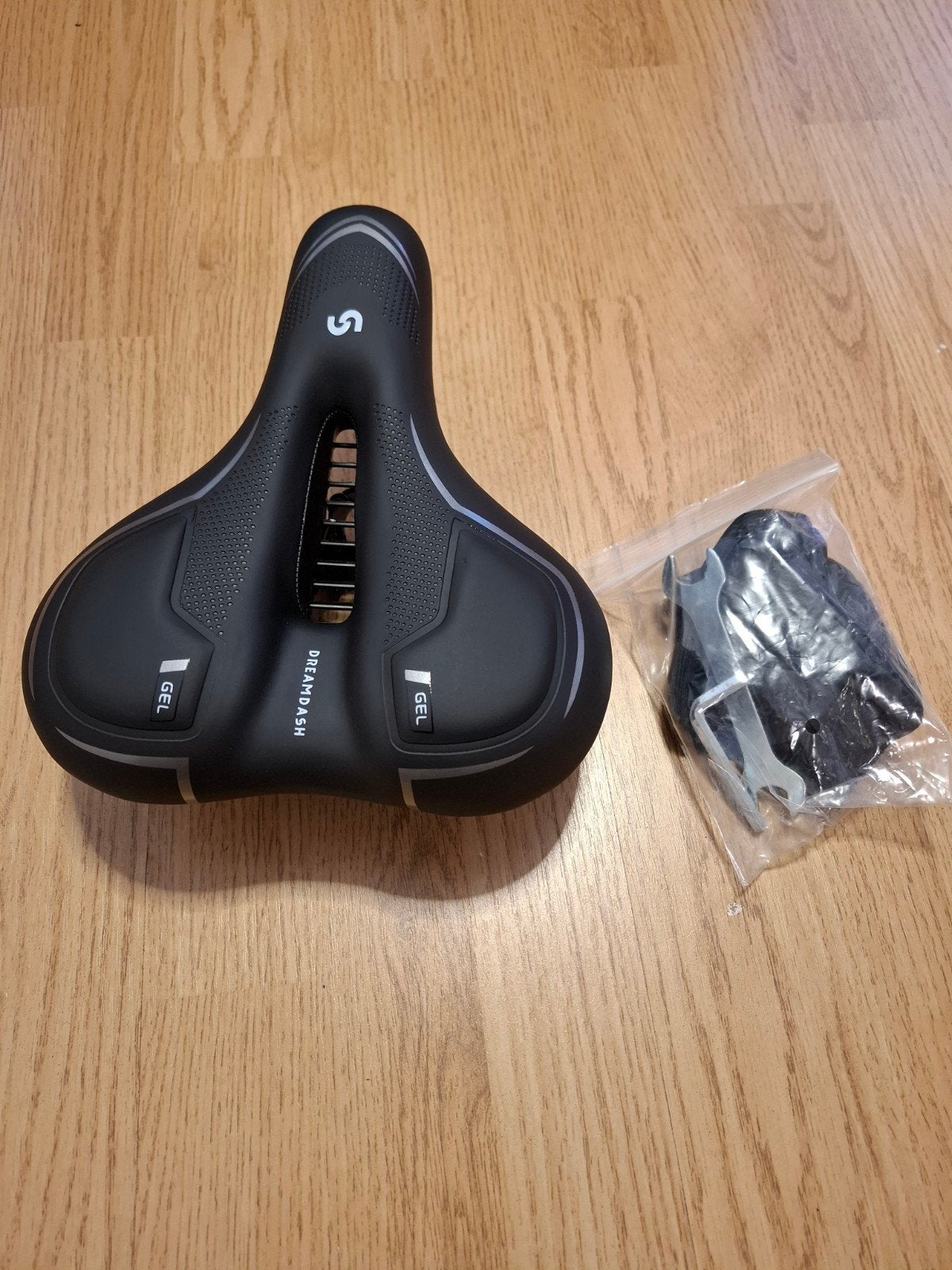 Nieuw Fietszadel - Comfortabel en Ergonomisch, Fietsen en Brommers, Elektrische fiets, Ophalen of Verzenden, Zadel, Nieuw