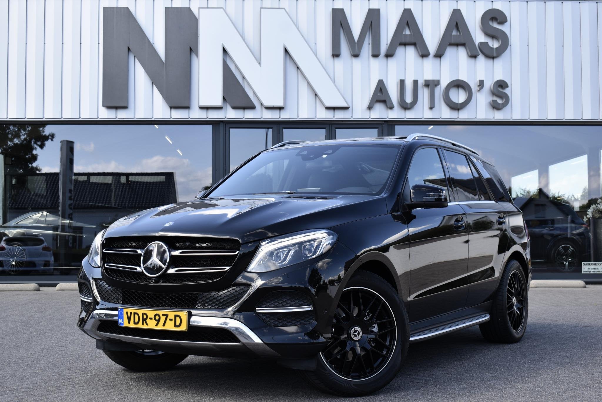 Mercedes-Benz GLE 350 4MATIC Grijs kenteken trekhaak 360 sch, Auto's, Mercedes-Benz, Automaat, Euro 5, Gebruikt, Zwart