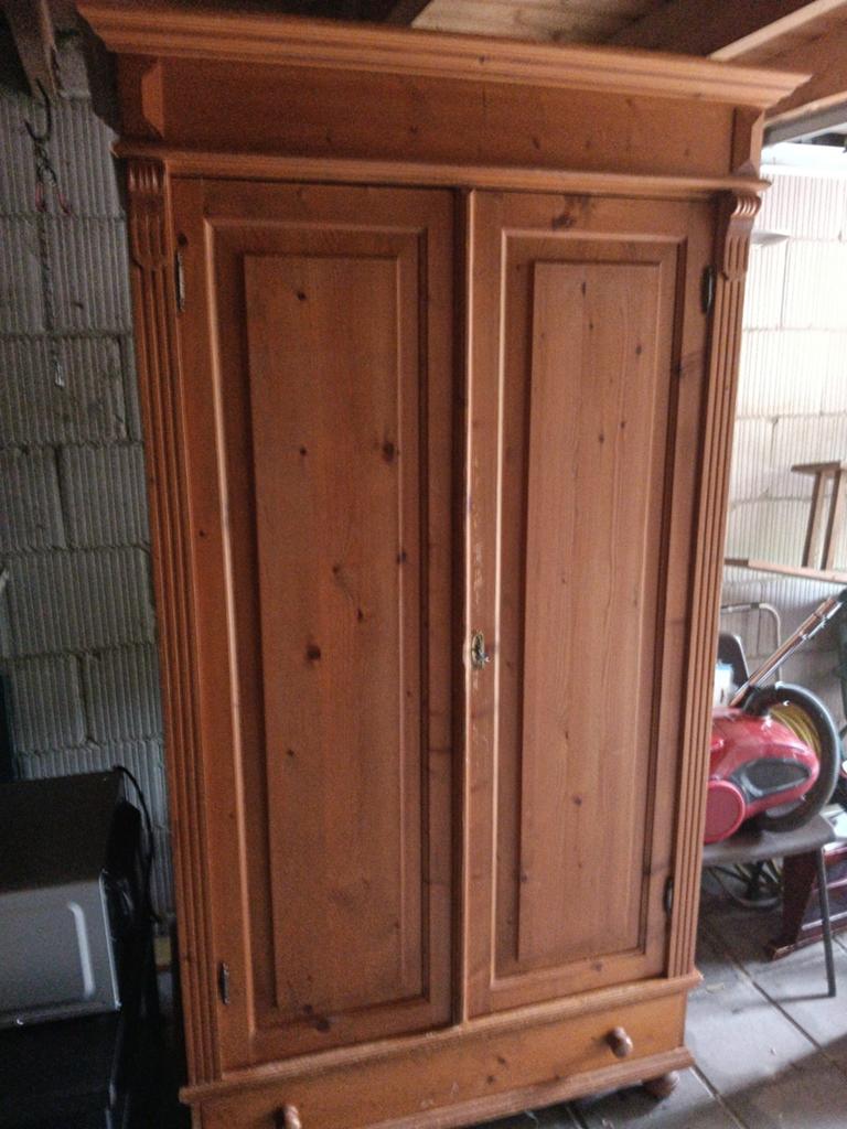 Servieskast hout, Ophalen