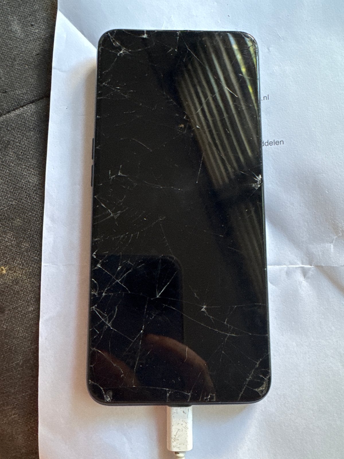Oppo smartphone met defect scherm - voor onderdelen/reparati, Ophalen of Verzenden, Zonder simlock, Niet werkend, Zonder abonnement