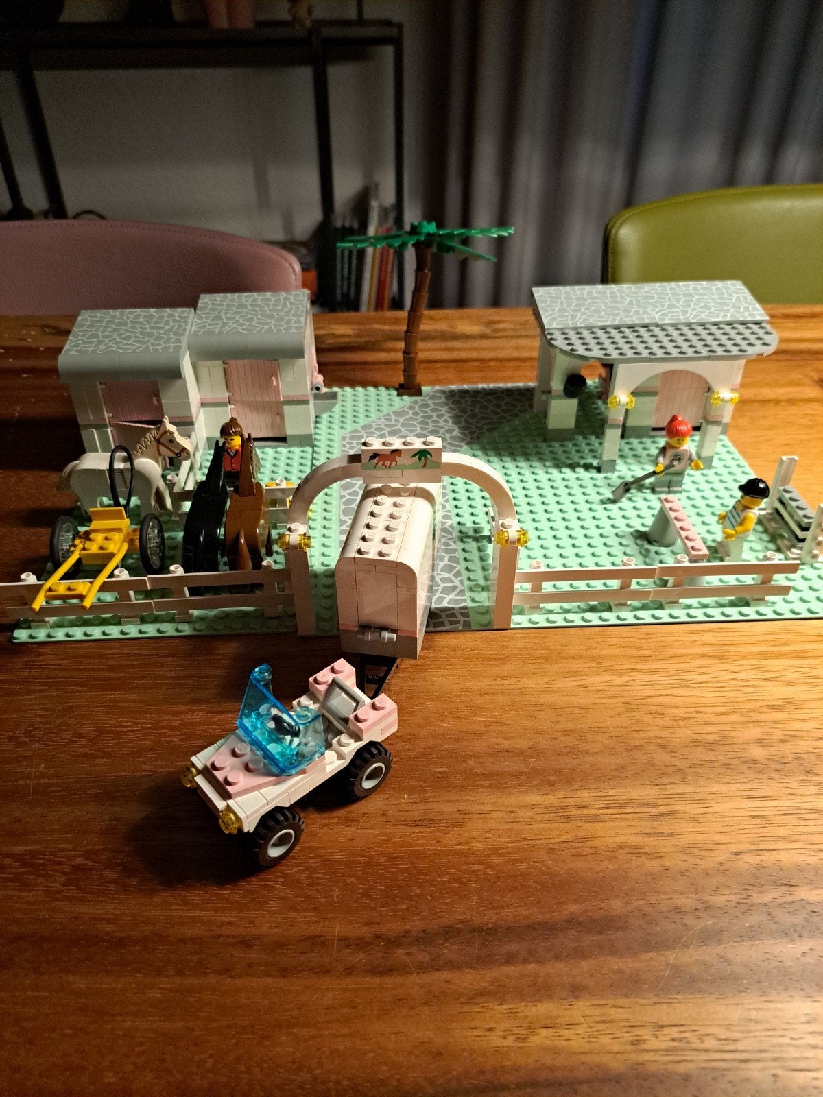 Paradisa 6419 Rolling Acres Ranch, grote manege, Kinderen en Baby's, Speelgoed | Duplo en Lego, Overige thema's, Lego, Zo goed als nieuw