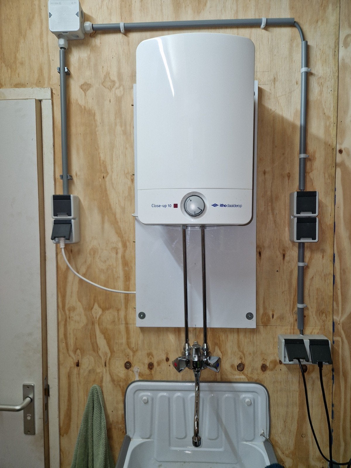 boiler met kraan, Ophalen, Boiler, Minder dan 20 liter, Minder dan 3 jaar oud