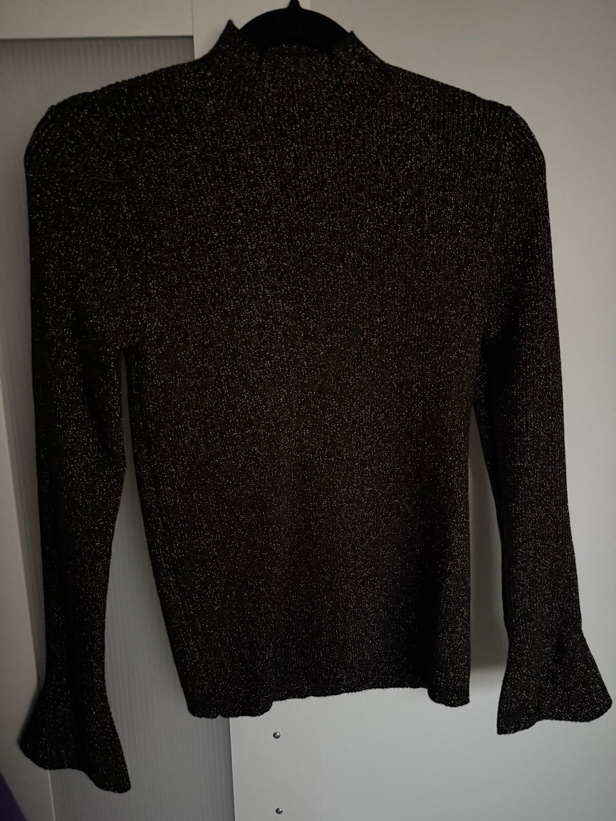 TILTIL top/shirt zwart-goud, mt L, Kleding | Dames, Ophalen of Verzenden, Zo goed als nieuw, Zwart