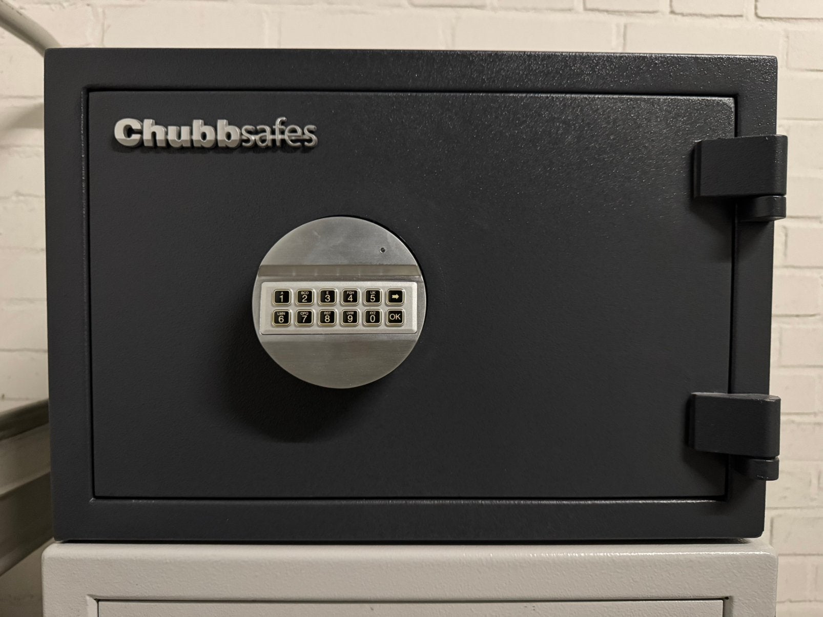 Zeer degelijke Chubbsafes kluis brandkast NIEUW!!!, Ophalen, Nieuw, Brandkast