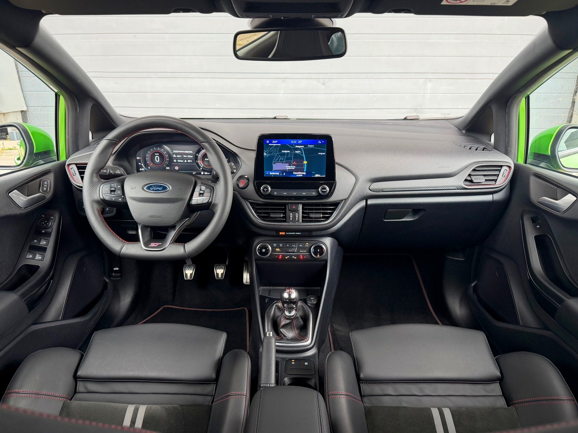 Ford Fiesta 1.5 Ecoboost ST-X | Performance Pack | Winter Pa, Auto's, Voorwielaandrijving, Dealer onderhouden, 15 km/l, Gebruikt