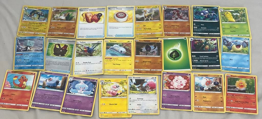 Pokémon kaarten 2020-2021 - Diverse collectie 25 kaarten, Ophalen, Gebruikt, Meerdere kaarten