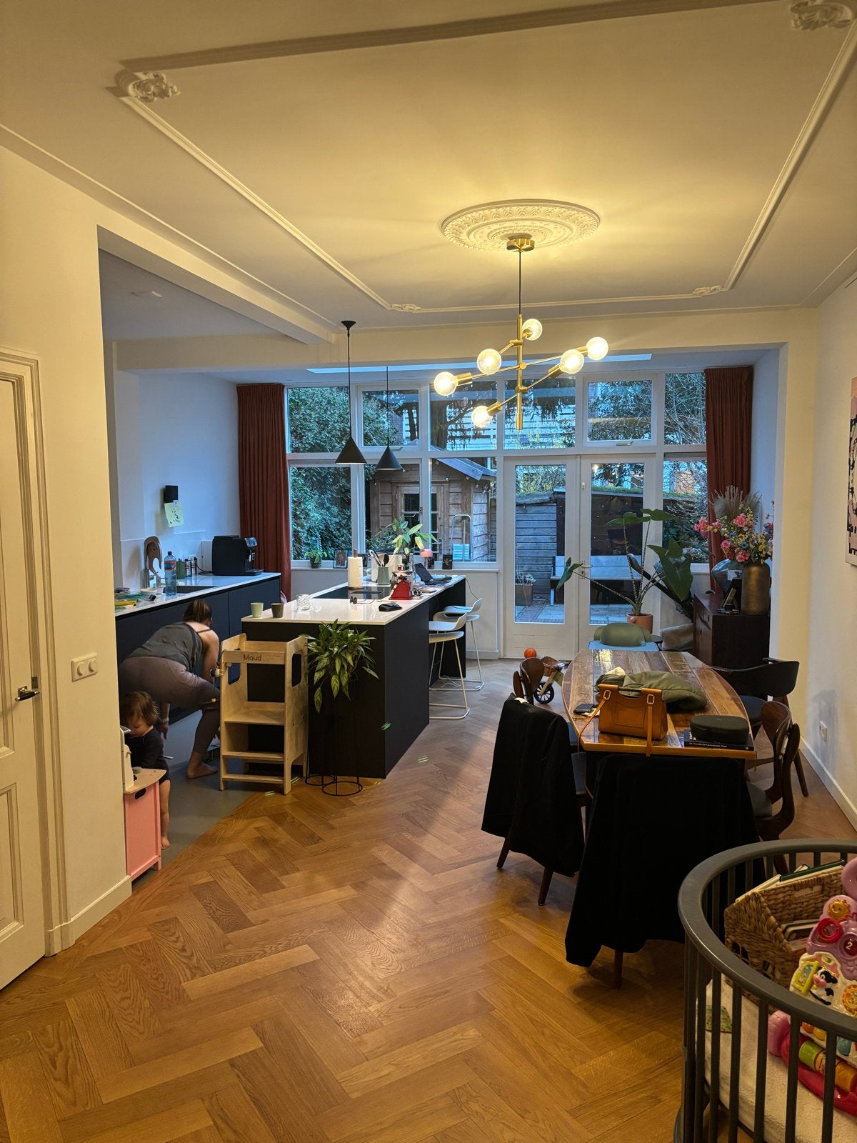 Moderne gouden hanglamp met 6 lichtpunten, Ophalen, E27 (groot), Zo goed als nieuw, Metaal