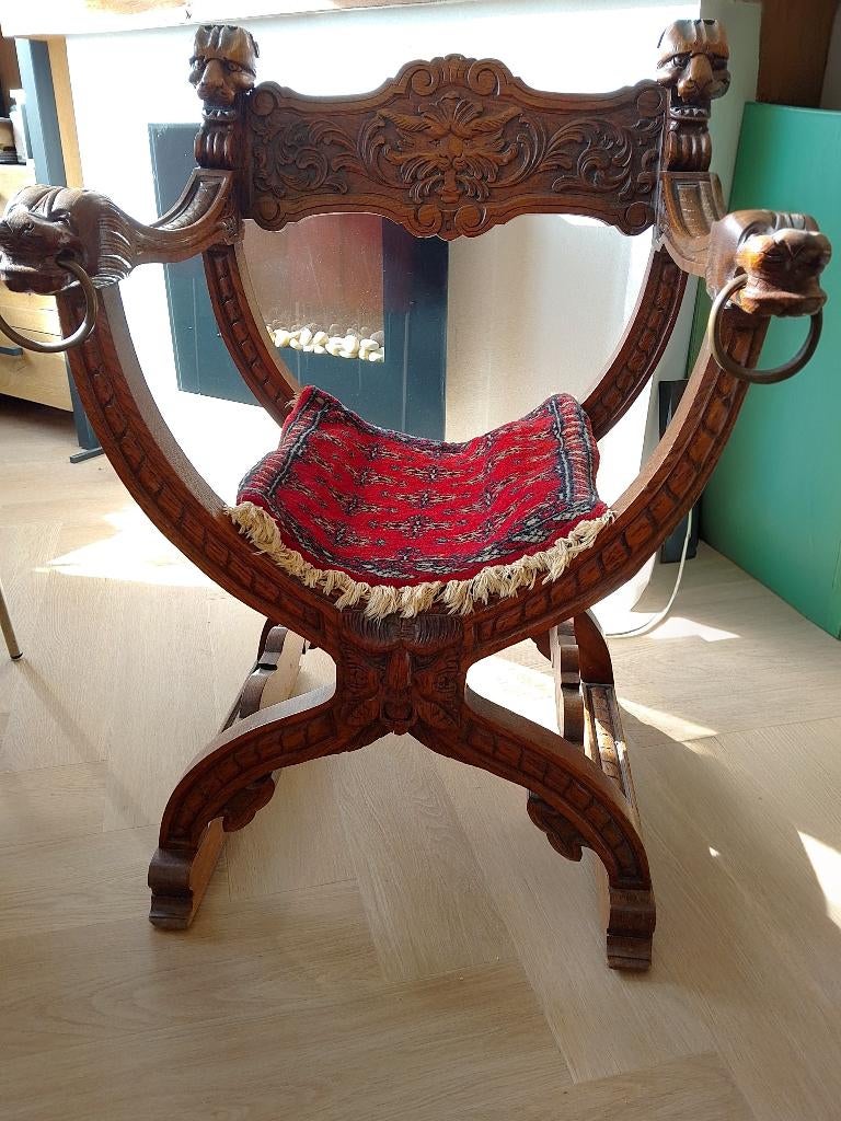Dagobert stoel, Antiek en Kunst, Antiek | Meubels | Stoelen en Banken, Ophalen
