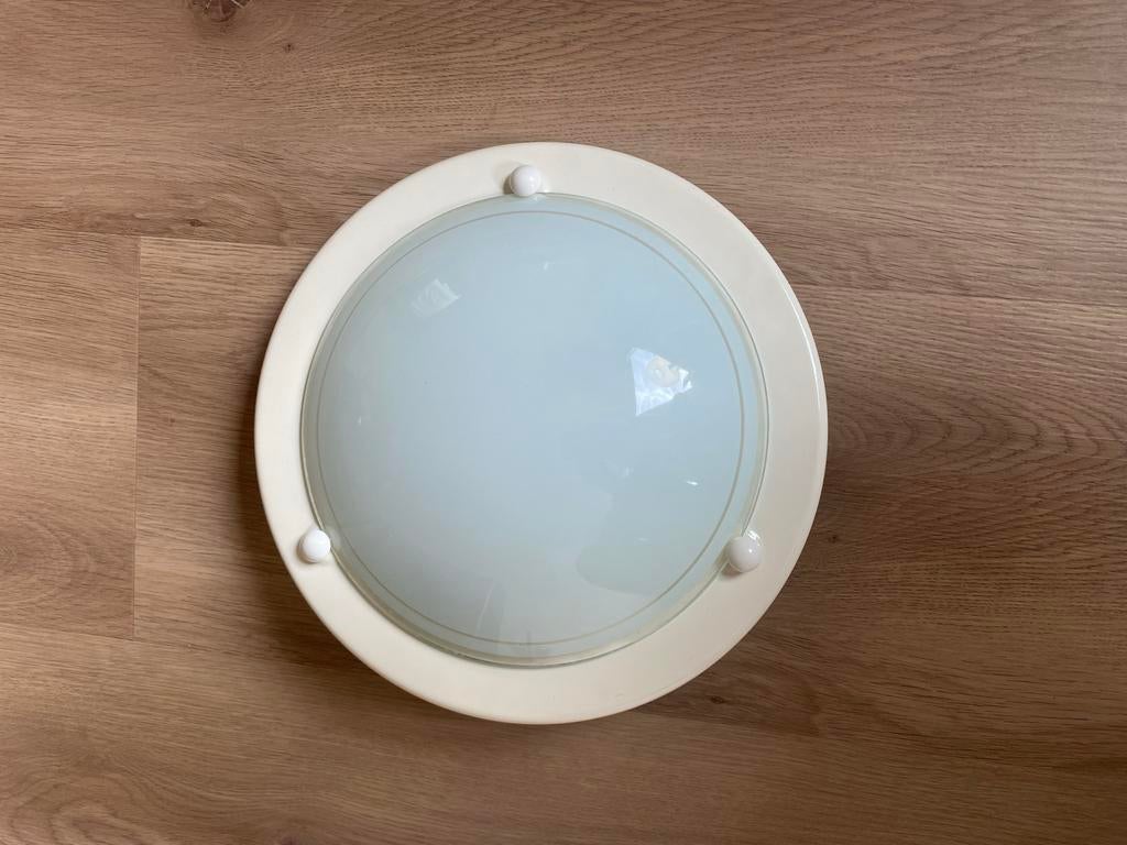 Plafondlamp met melkglas kap, Ophalen, Gebruikt, Glas