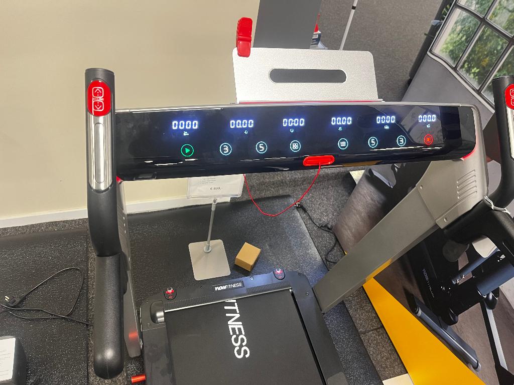 Flow Fitness Runner DTM400i Loopband, Ophalen, Kunststof, Flow fitness, Nieuw