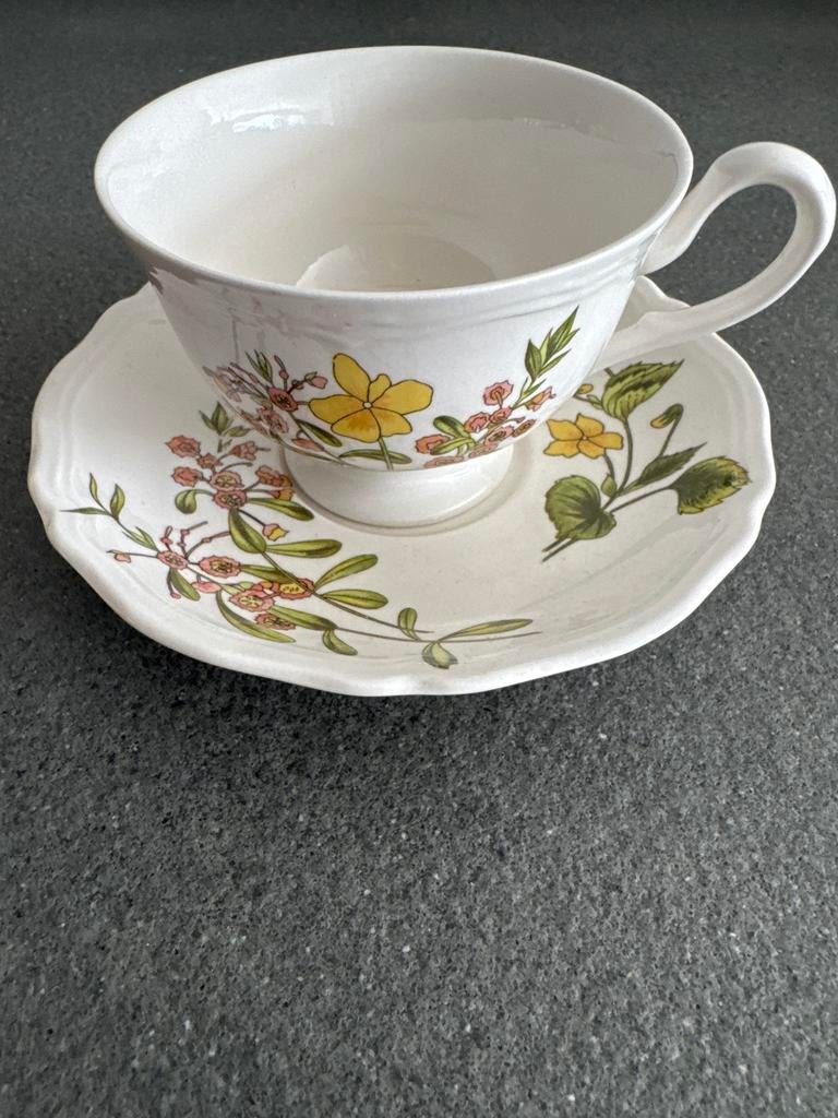Vintage Kop en Schotel met Bloemmotief Top Select TSC, Huis en Inrichting, Ophalen of Verzenden, Zo goed als nieuw, Overige stijlen