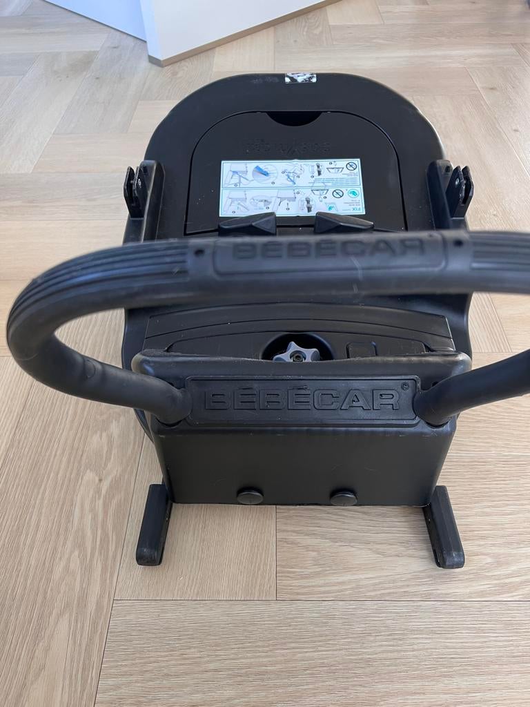 BebeCar autobase Isofix, Zo goed als nieuw, Isofix, 0 t/m 13 kg, Ophalen