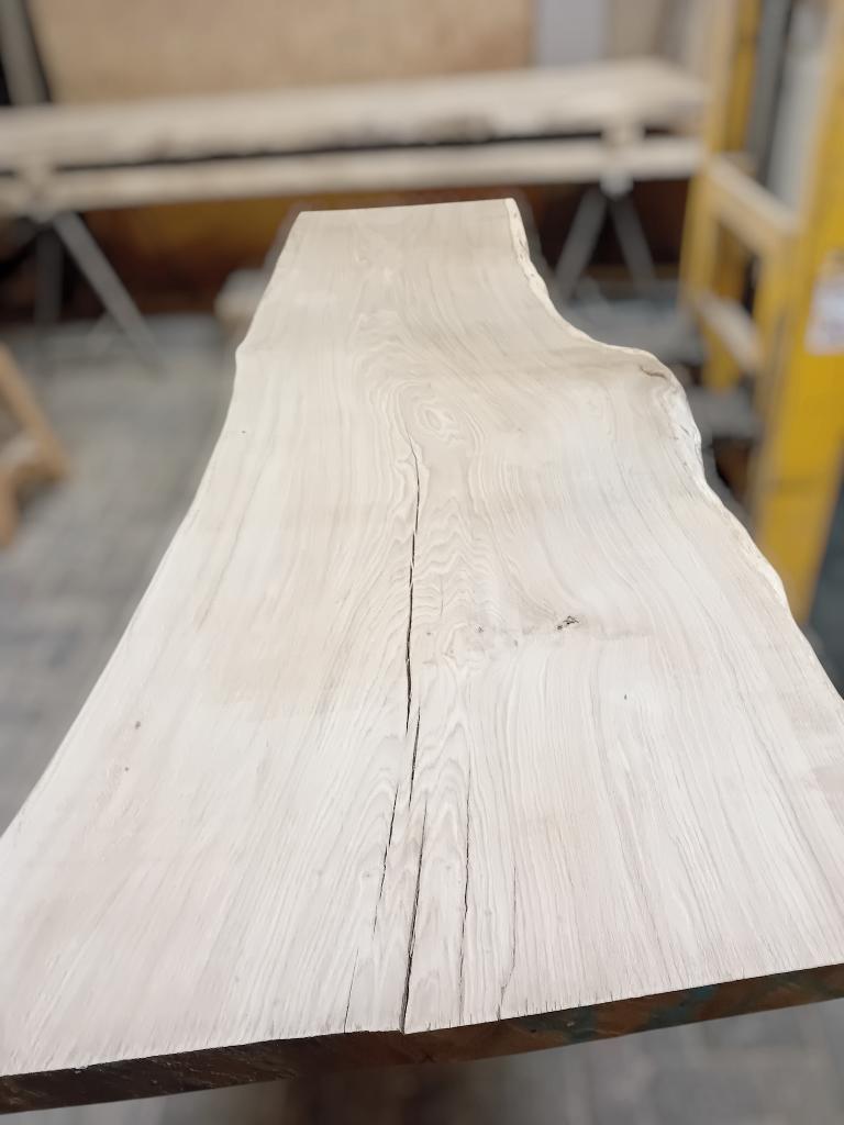 Boomstamtafel | eiken karakteristieke tafel | Op maat |, Ophalen, Tafel en meer, Info@tafelenmeer.nl, Eikenhout