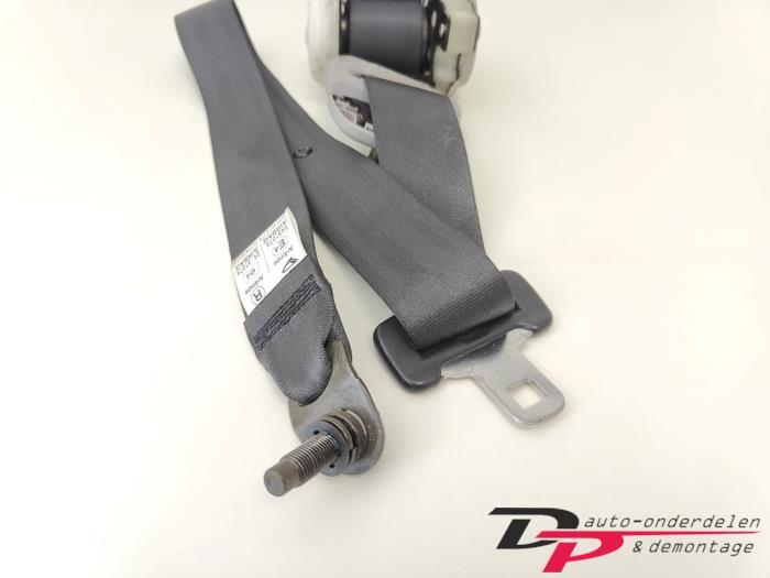 Veiligheidsgordel rechts-voor van een Daihatsu Young RV, Auto-onderdelen, Gebruikt, Daihatsu, -, -
