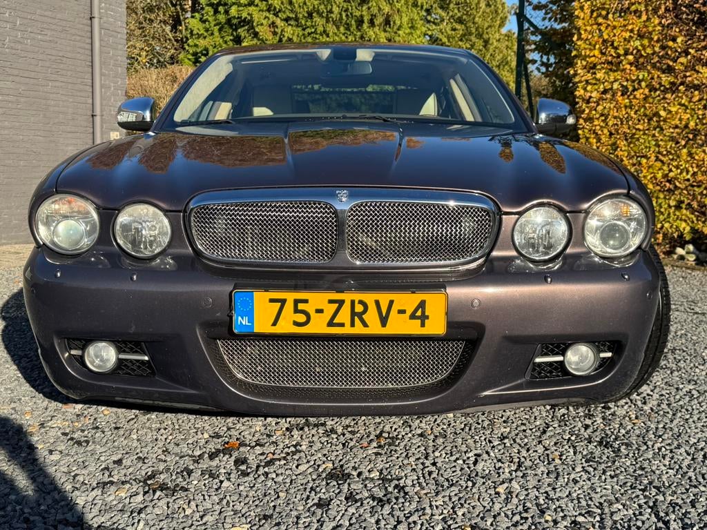Jaguar 2007 Grijs, Automaat, Achterwielaandrijving, 258 pk, 3555 cc
