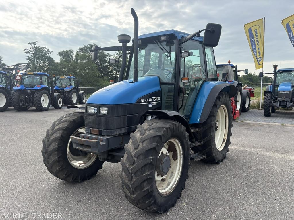 NEW HOLLAND TS100 trekker, Zakelijke goederen, Agrarisch | Tractoren, 7500 tot 10000, New Holland, 80 tot 120 Pk, Gebruikt, Ophalen of Verzenden
