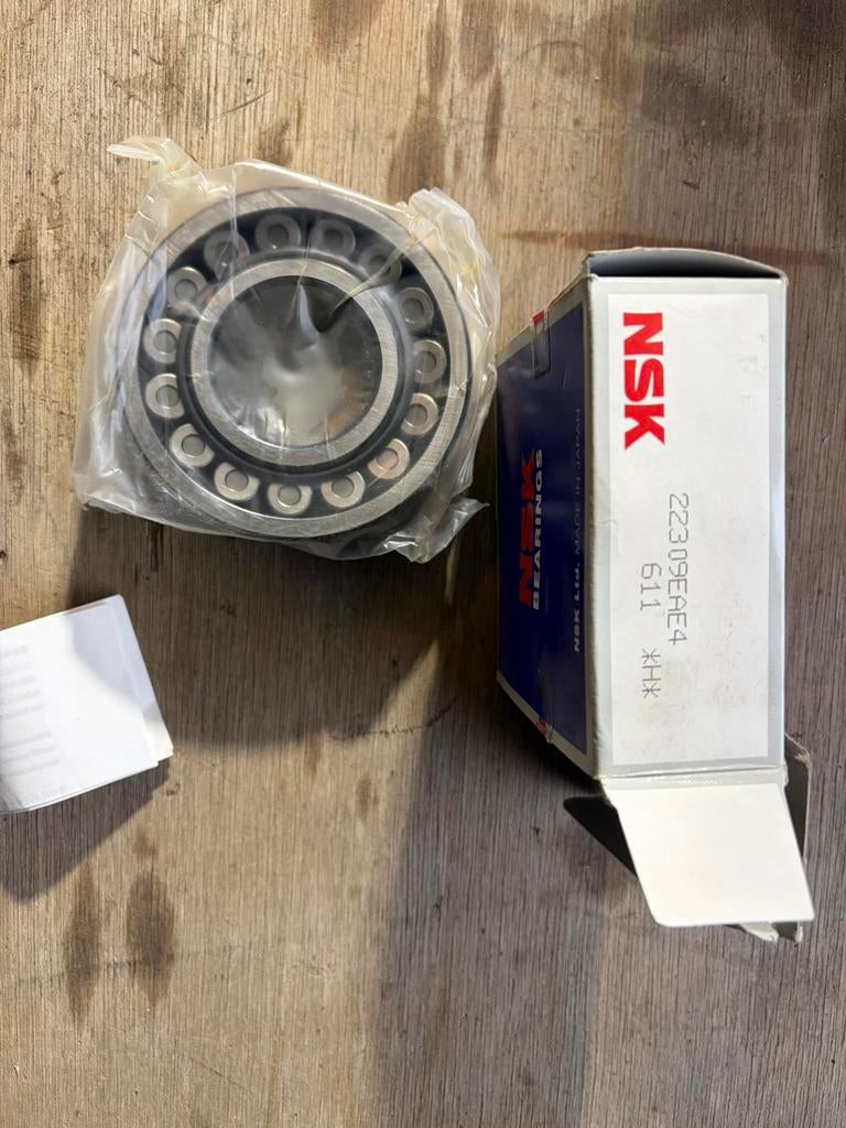 Nieuw 22309 EAE4 lager - merk NSK, Ophalen of Verzenden, Nieuw
